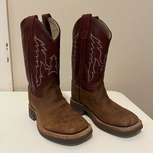 Old West Boy’s hand corded western boots. Broad square toe.